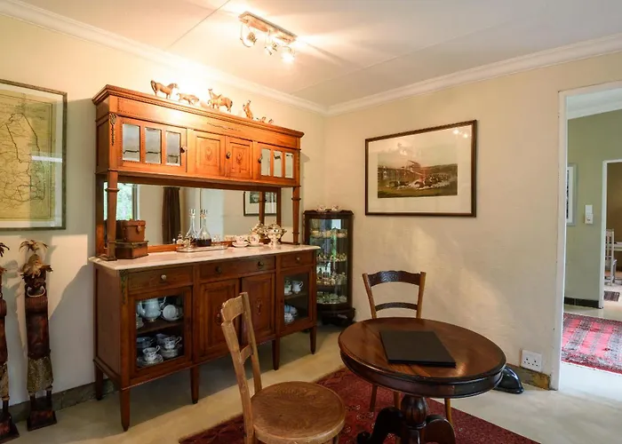 Khaya Ndlovu Safari Manor