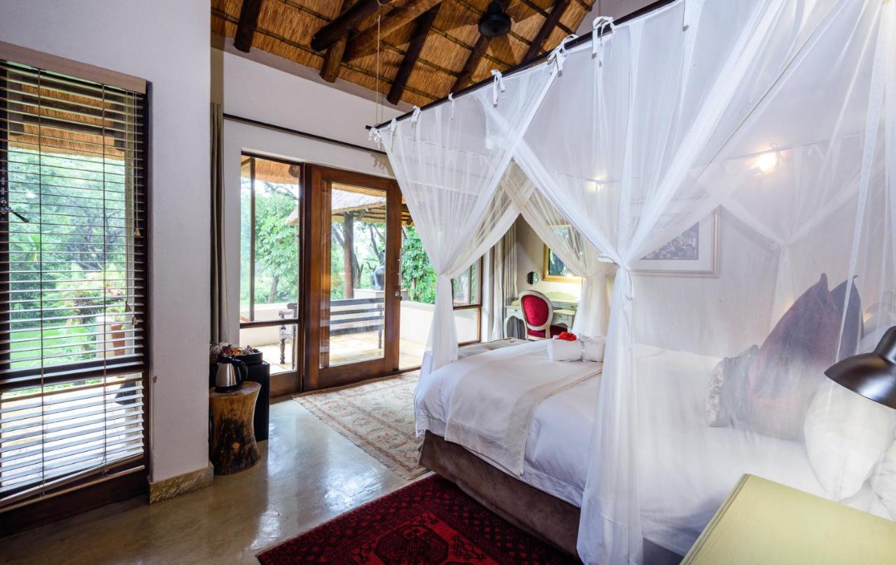 Khaya Ndlovu Safari Manor Alojamento de Turismo Selvagem