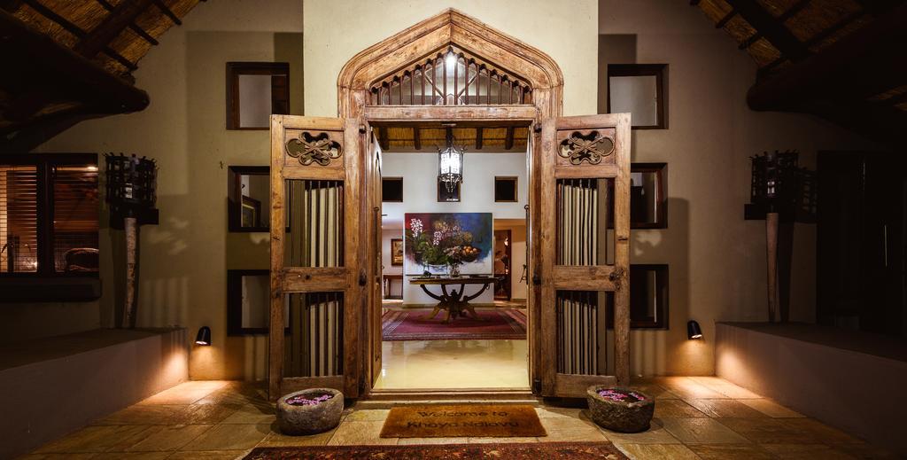 Khaya Ndlovu Safari Manor Hoedspruit